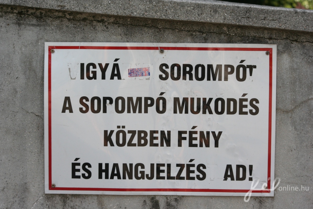 Igyá sorompót!