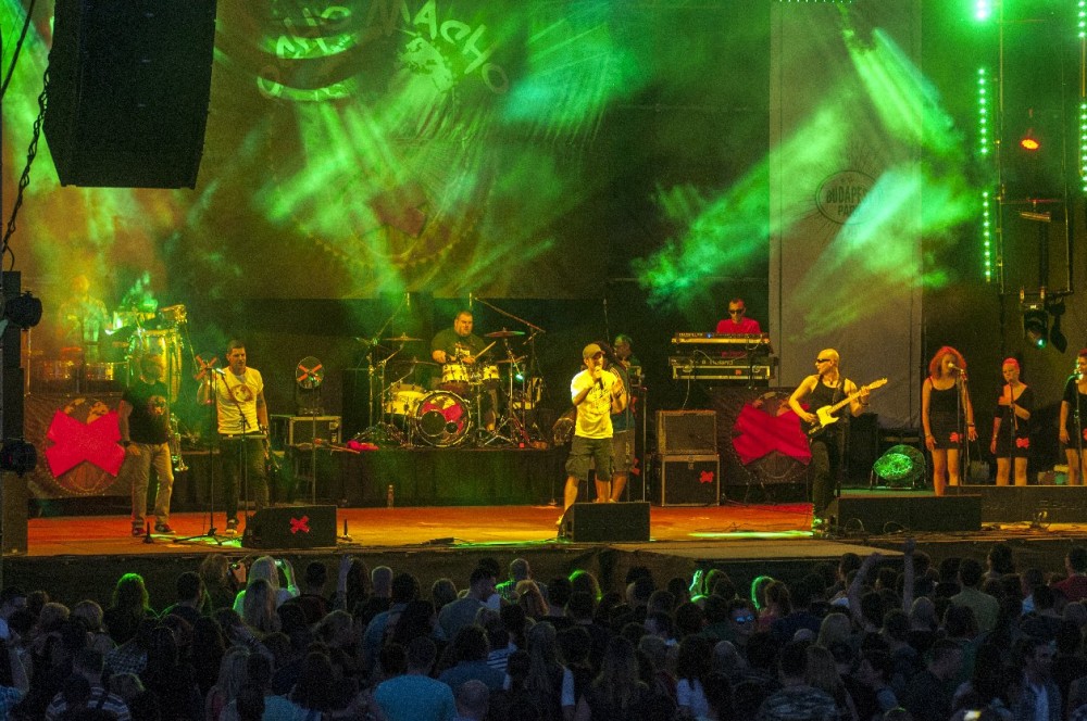 ocho macho_6